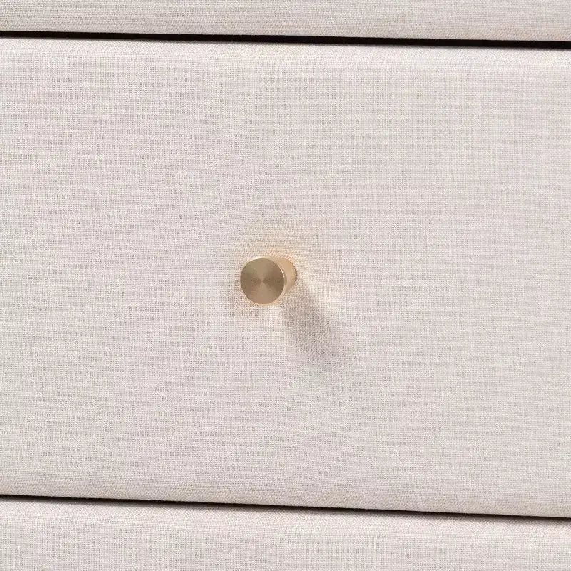 Set 4 pezzi camera da letto Nikolai con tessuto trapuntato a canali beige e legno marrone wengé, misura Queen