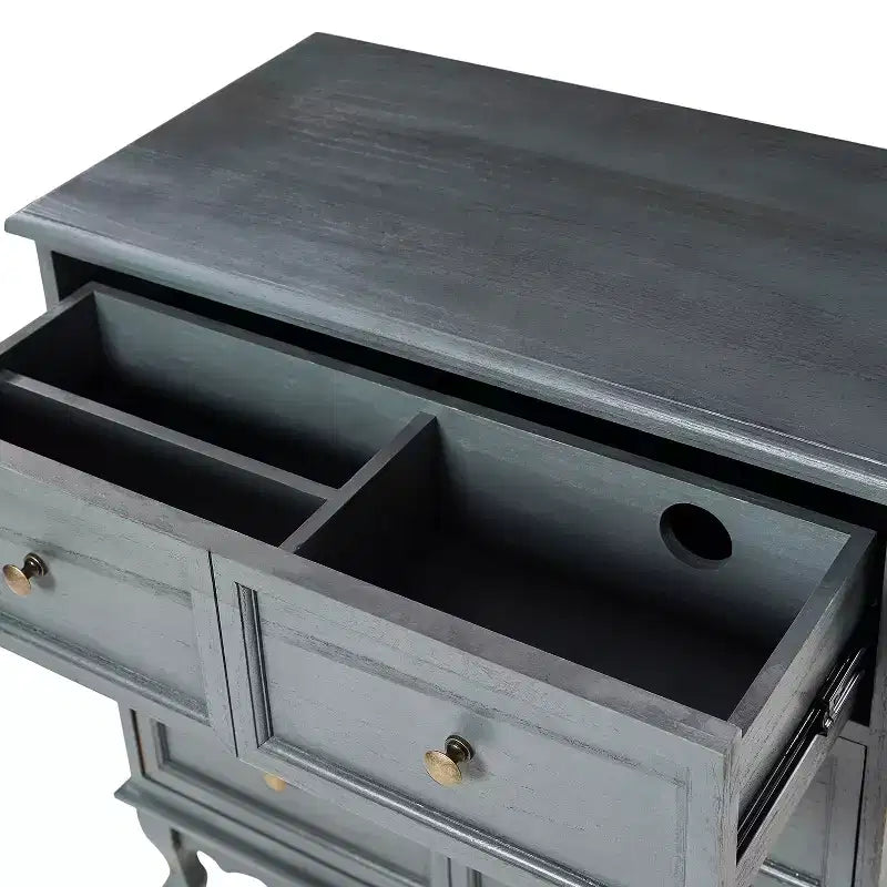 Set di 2 cassettiere accentate tradizionali Galatea da 81 cm in legno massello con 3 cassetti e stazione di ricarica