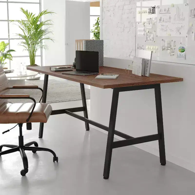 Tavolo da conferenza Redmond Commercial 60x30 con piano in laminato a doppia faccia spesso 2,5 cm, bordi in PVC e base in acciaio resistente a forma di A