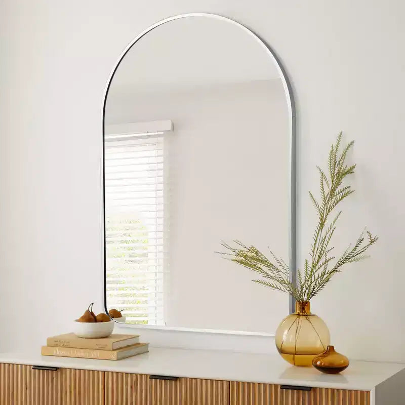Specchio da parete decorativo rettangolare moderno semplice con parte superiore arrotondata