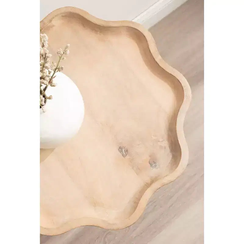 Tavolino in legno Alezar Scallop